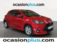 Usado Toyota Yaris Hybrid Business Edition 116 CV (85 kW) 2024 Rojo Berlina