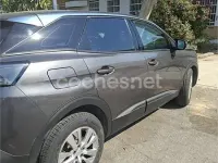 Usado Peugeot 3008 Active 130 CV (95 kW) 2021 Gris / plata SUV