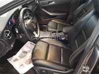 Usado Mercedes CLA200 136 CV (100 kW) 2018 Gris / plata Berlina