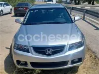Usado Honda Accord Executive 190 CV (139 kW) 2003 Gris / plata Berlina