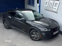 Usado Ford Mustang Mach-E Premium 216 kW (294 CV) 2022 Negro SUV