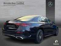 Usado Mercedes E220 AMG line 197 CV (144 kW) 2025 Azul náutico Berlina