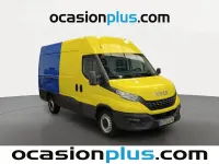 Usado Iveco Daily 156 CV (114 kW) 2021 Amarillo Familiar