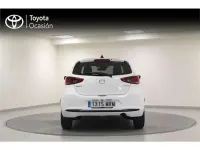Usado Mazda 2 Homura-Line 90 CV (66 kW) 2024 Blanco Utilitario
