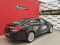 Usado Opel Insignia Excellence 160 CV (117 kW) 2013 Marrón Berlina