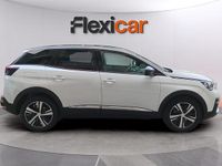 Usado Peugeot 3008 Allure 131 CV (96 kW) 2018 Blanco SUV
