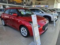 Usado Suzuki Swift 83 CV (61 kW) 2024 Rojo Utilitario