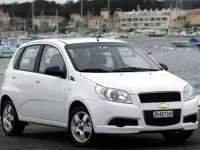 Usado Chevrolet Aveo LS 101 CV (74 kW) 2010 Gris Utilitario