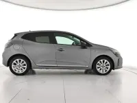 Usado Renault Clio V Evolution 100 CV (73 kW) 2025 Gris Berlina