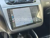 Usado Seat Altea Style 105 CV (77 kW) 2010 Negro Monovolumen