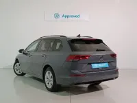 Usado VW Golf VIII Life 115 CV (84 kW) 2024 Gris Familiar