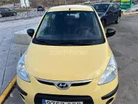 Usado Hyundai i10 Comfort 66 CV (48 kW) 2008 Amarillo Utilitario