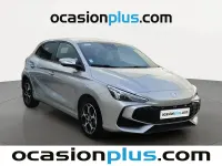 Używany MG MG3 Luxury 195 KM (143 kW) 2024 Biały Hatchback