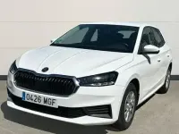 Usado Skoda Fabia Active 80 CV (58 kW) 2023 Blanco Utilitario