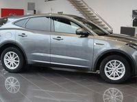 Usado Jaguar E-Pace R-Dynamic 200 CV (147 kW) 2019 Gris / plata SUV