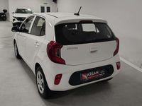 Usado Kia Picanto 67 CV (49 kW) 2021 Blanco Utilitario
