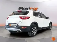 Usado Kia Stonic 100 CV (73 kW) 2021 Blanco SUV