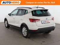 Usado Seat Arona Style 95 CV (69 kW) 2017 Blanco SUV