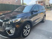 Usado Kia Sorento 200 CV (147 kW) 2016 Gris / plata SUV