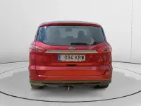 Usado Ford S-MAX Titanium 150 CV (110 kW) 2018 Rojo Monovolumen