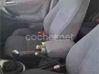 Usado Alfa Romeo 147 105 CV (77 kW) 2007 Rojo Utilitario