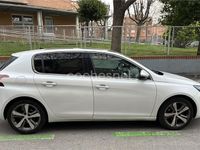Usado Peugeot 308 Allure 125 CV (91 kW) 2013 Blanco Berlina