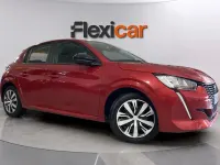 Usado Peugeot 208 Active 100 CV (73 kW) 2023 Rojo Utilitario