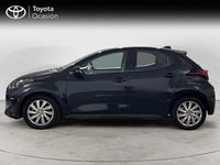 Usado Toyota Yaris Hybrid Active 116 CV (85 kW) 2022 Negro Berlina