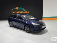 Usado Toyota Avensis Executive 143 CV (105 kW) 2015 Azul Familiar