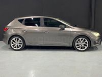 Usado Seat Leon FR 150 CV (110 kW) 2015 Beige Berlina