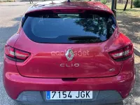 Usado Renault Clio IV Expression 75 CV (55 kW) 2015 Rojo Berlina