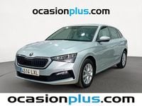 Usado Skoda Scala 150 CV (110 kW) 2022 Gris plata Utilitario
