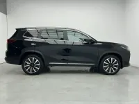 Usado Ebro s800 Luxury 279 CV (205 kW) 2025 Negro SUV