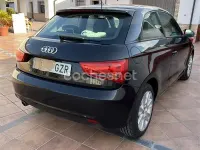 Usado Audi A1 Attraction 105 CV (77 kW) 2010 Negro Utilitario