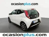 Usado Toyota Aygo X-play 72 CV (52 kW) 2020 Blanco Utilitario