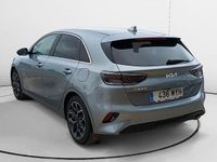 Używany Kia Ceed Style 102 KM (75 kW) 2025 Szary Hatchback