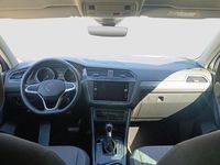 Usado VW Tiguan Life 150 CV (110 kW) 2022 Gris SUV