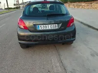 Usado Peugeot 207 90 CV (66 kW) 2009 Negro Berlina