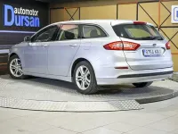 Usado Ford Mondeo Trend 121 CV (88 kW) 2017 Gris Familiar