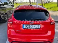 Usado Ford Focus ST-Line 120 CV (88 kW) 2018 Rojo Berlina