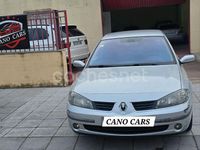 Usado Renault Laguna III Dynamique 130 CV (95 kW) 2007 Gris / plata Berlina