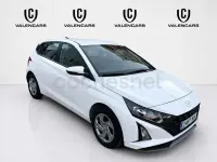 Usado Hyundai i20 80 CV (58 kW) 2025 Blanco Utilitario