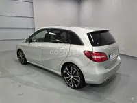 Usado Mercedes B180 Urban 109 CV (80 kW) 2015 Gris / plata Utilitario