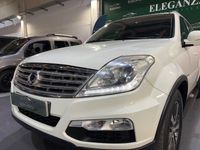 Usado SsangYong Rexton Limited 178 CV (130 kW) 2017 Blanco SUV