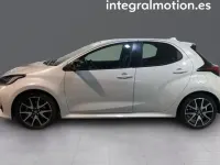Usado Toyota Yaris Hybrid Style 115 CV (84 kW) 2022