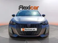 Usado Peugeot 208 Allure 101 CV (74 kW) 2025 Gris Utilitario