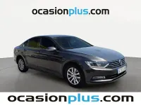Usado VW Passat Advance 120 CV (88 kW) 2015 Marrón Berlina