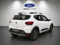 Usado Dacia Sandero Comfort 91 CV (66 kW) 2022 Blanco Utilitario