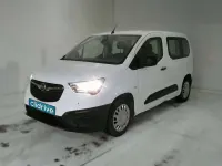 Usado Opel Combo Life Selective 102 CV (75 kW) 2020 Blanco Monovolumen