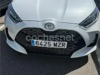 Usado Toyota Yaris Hybrid Sport 130 CV (95 kW) 2025 Blanco Berlina